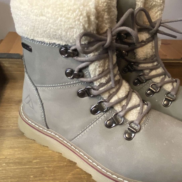 3M THINSULATE BOOTS - WOMANS SIZE 6 - Picture 10 of 10